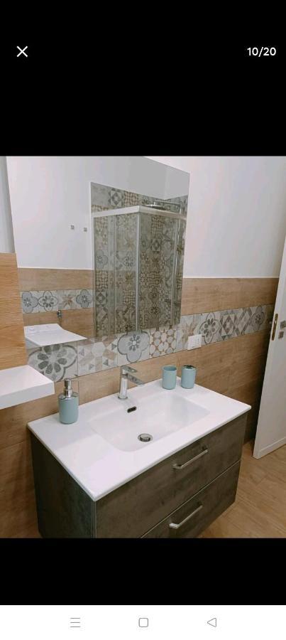 Casa Vacanze Monroe Palermo Buitenkant foto